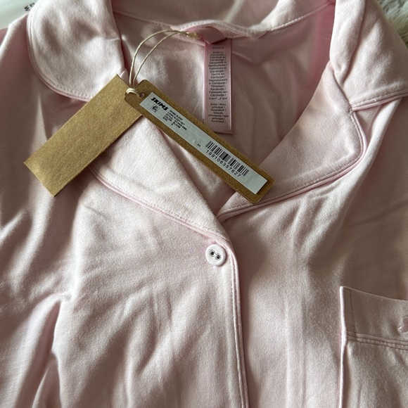 NWT, SKIMS Soft Lounge Sleep Set – Bloom, Small, R.$128 - Picture 4 of 6